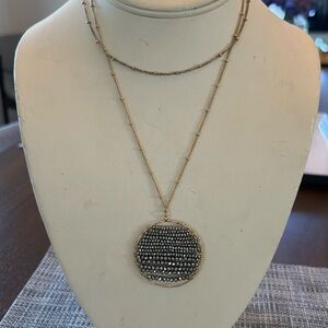 Gold Fashion Necklace.